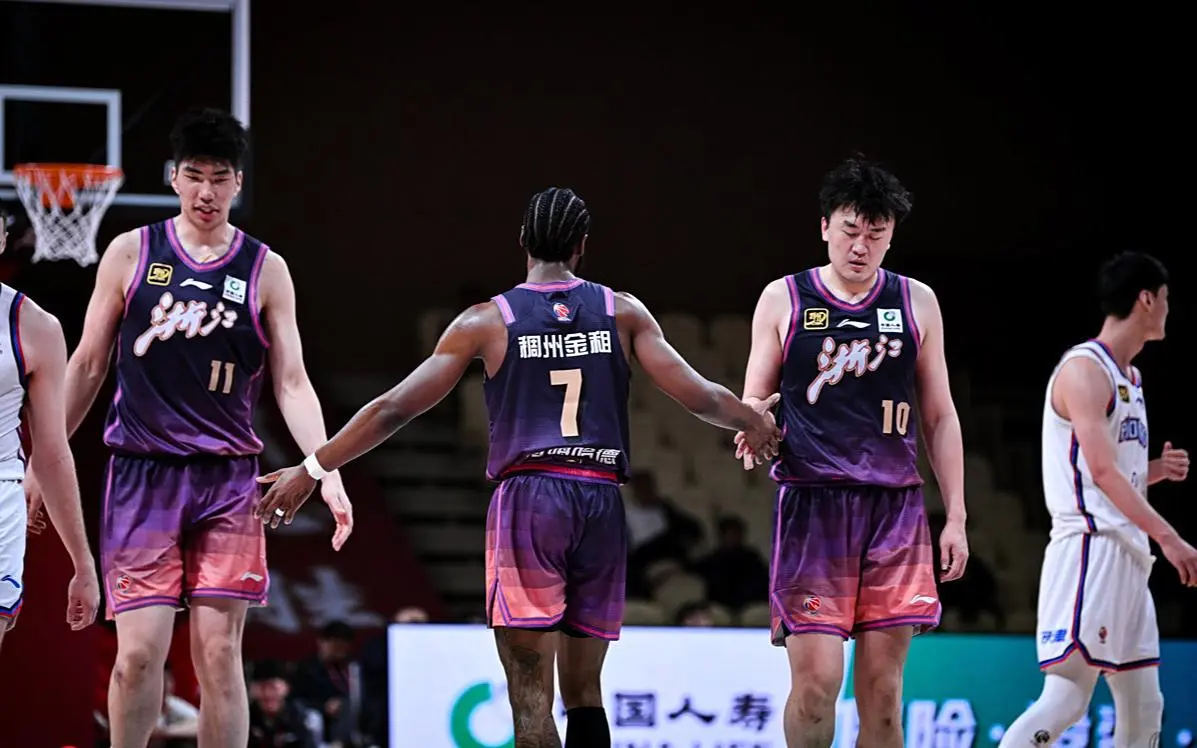 amp, 处的阶段 amp, 处的阶段