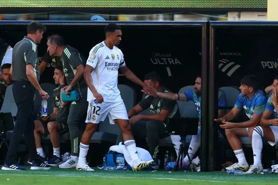 他代表皇马 他代表皇马