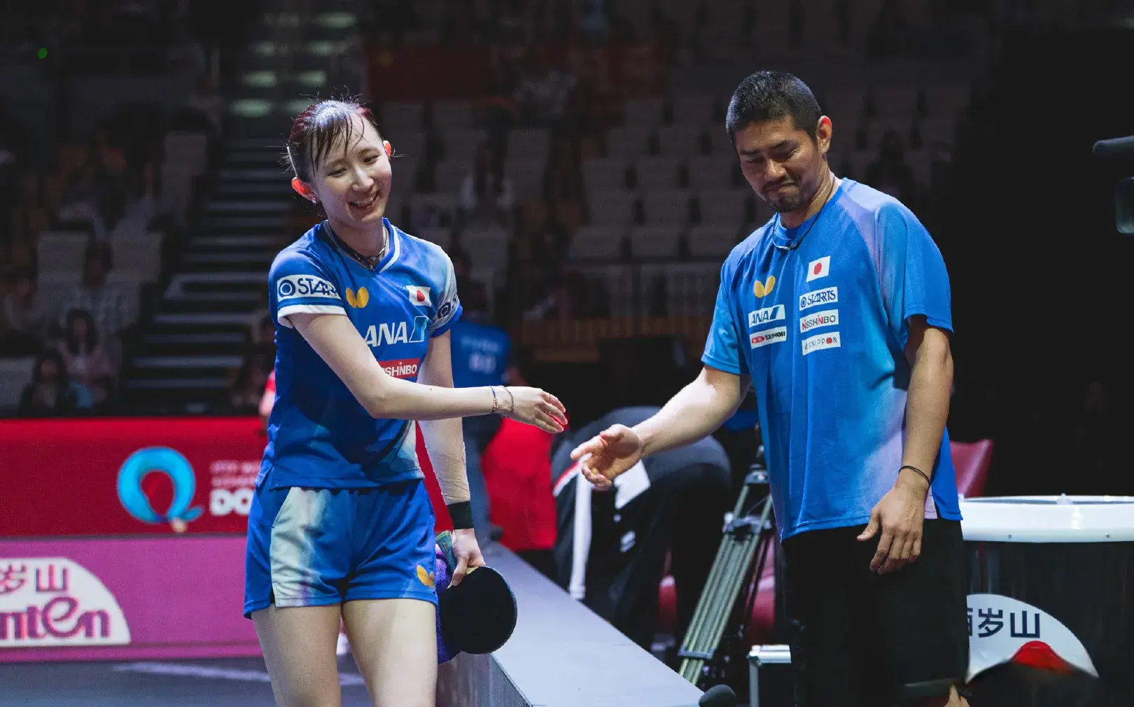 王曼昱连续, 追到, 手变线 王曼昱连续, 追到, 手变线