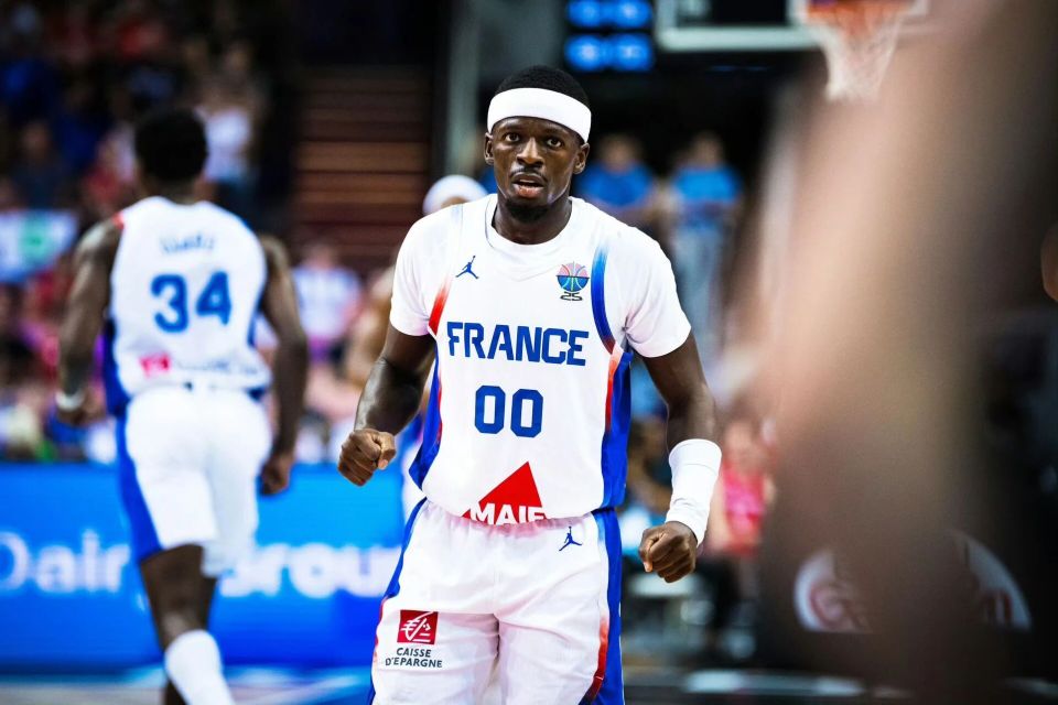 Rhpvy, 拥有法国, 克莱枫丹等 Rhpvy, 拥有法国, 克莱枫丹等