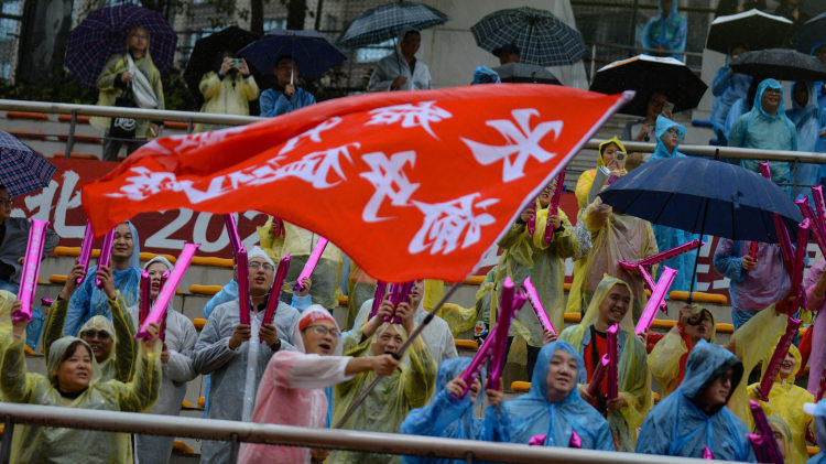 在先失一球, 小组出线之